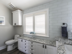 11-PutnamDr_ChapinSC-MasterBath-11