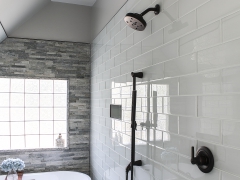 20-PutnamDr_ChapinSC-MasterBath-20
