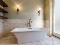 8-HillbrookLn_NewberrySC-Bath